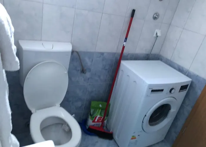 Nikola Apartment