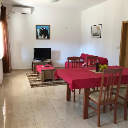 Apartament Nikola *
